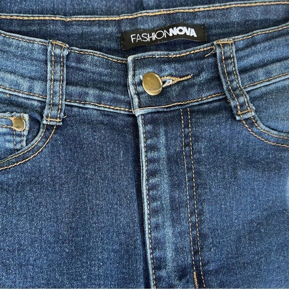 Fashion Nova High Rise Distressed Skinny Jeans 5 6 - Picture 12 of 16